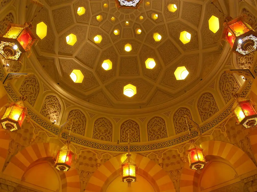 Learn about the Turkish Hamam or bath house