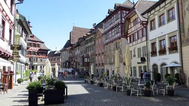 German Food Vocabulary - Drinks, Condiments, Dishes and More